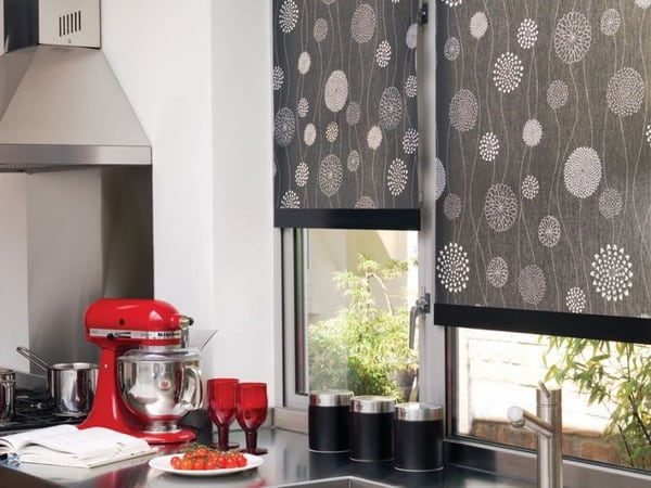 Window Decoration Trends For Kitchen Interior Designs